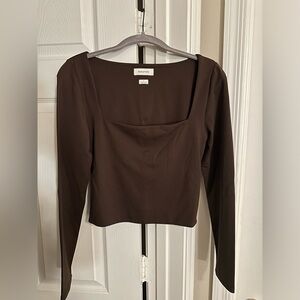 NWOT Aritzia (Babaton) Contour Squareneck Longsleeve